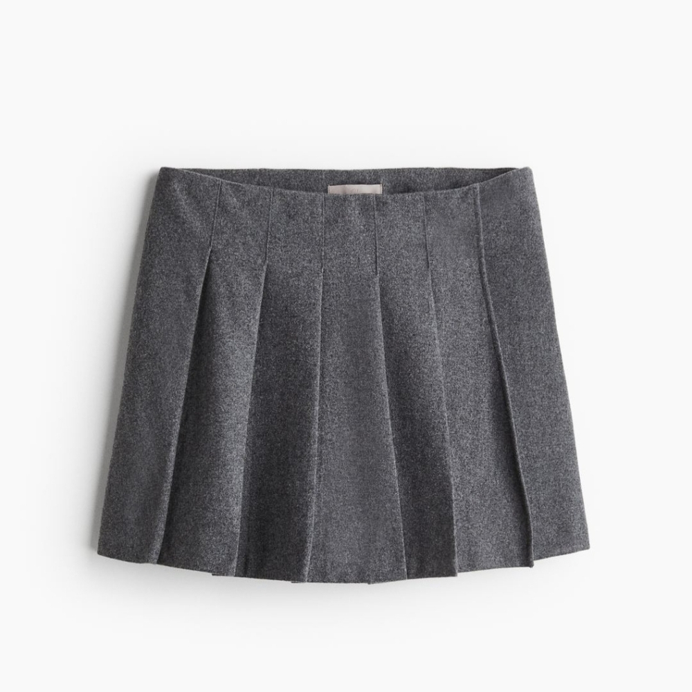 H&M Pleated wool blend skort